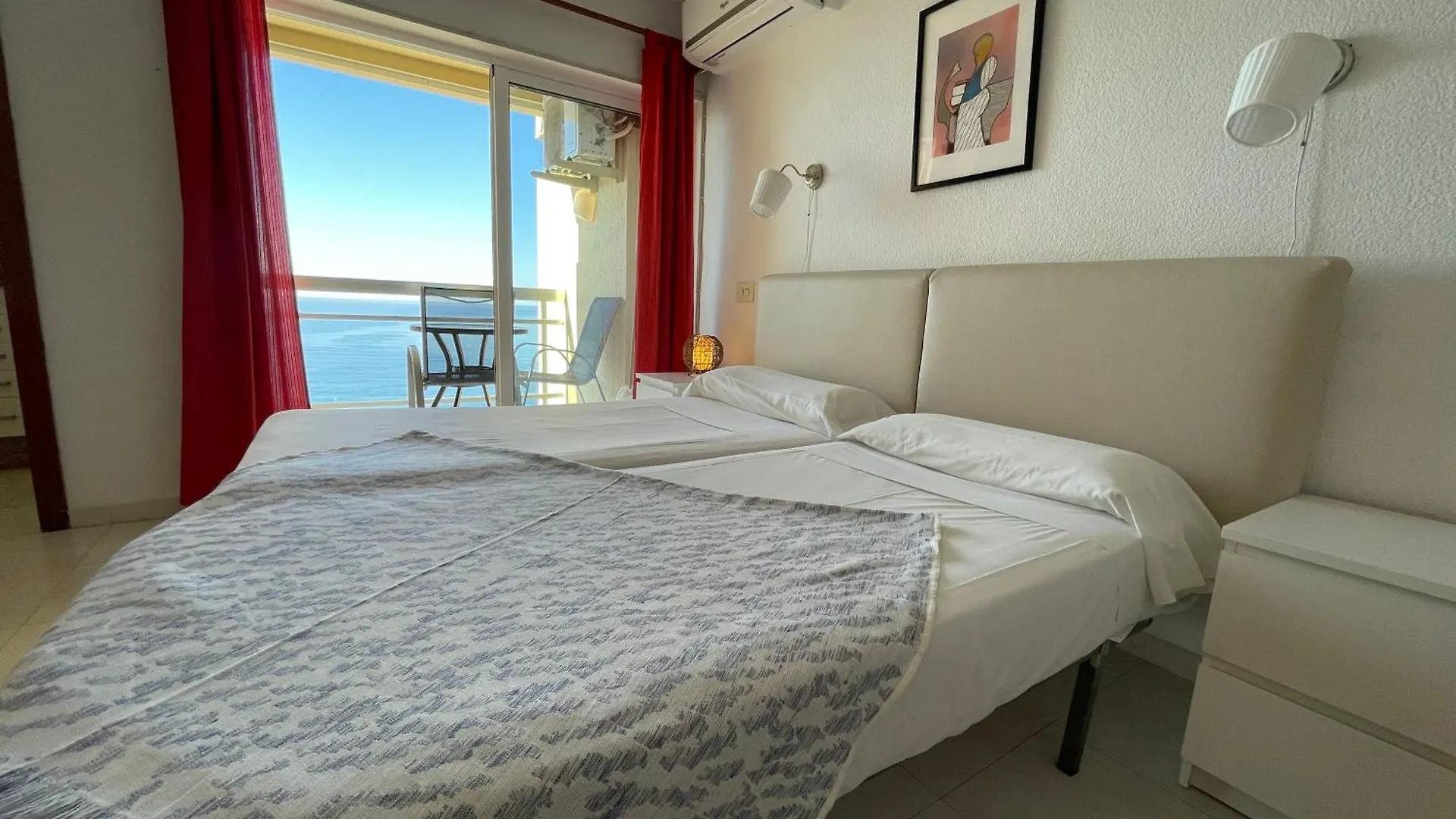 Apartahotel Chinasol Con Parking Y Desayuno Almuñécar Hotel apartamentowy