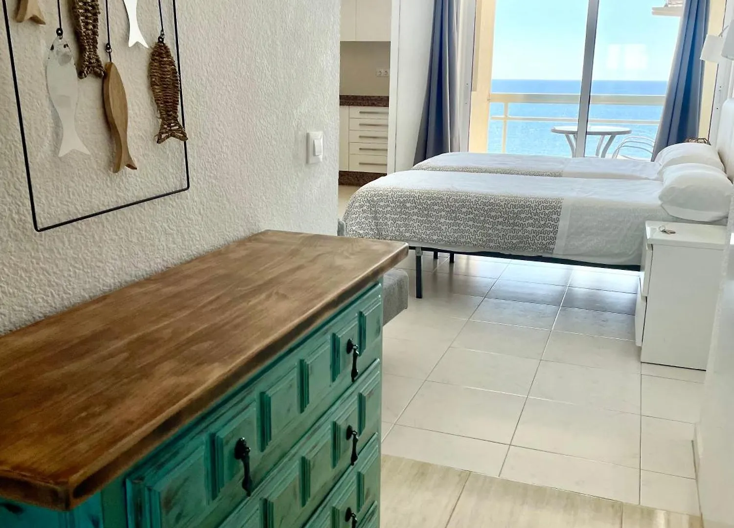 Aparthotel Apartahotel Chinasol Con Parking Y Desayuno Almunecar Spain